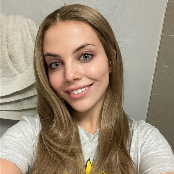 Brazilian Human Hair Premium lace top wig 22” Length Size medium Glueless Cap - Picture 7 of 9